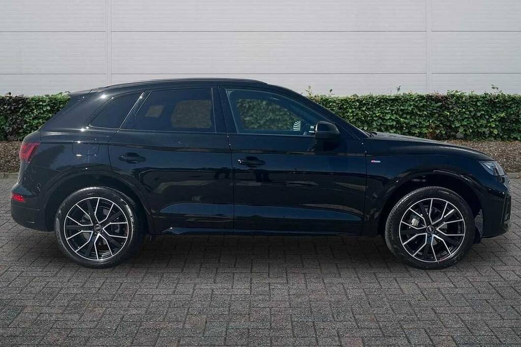Audi Q5 40 Tdi Quattro Black Edition S Tronic FM24YVX Black #4