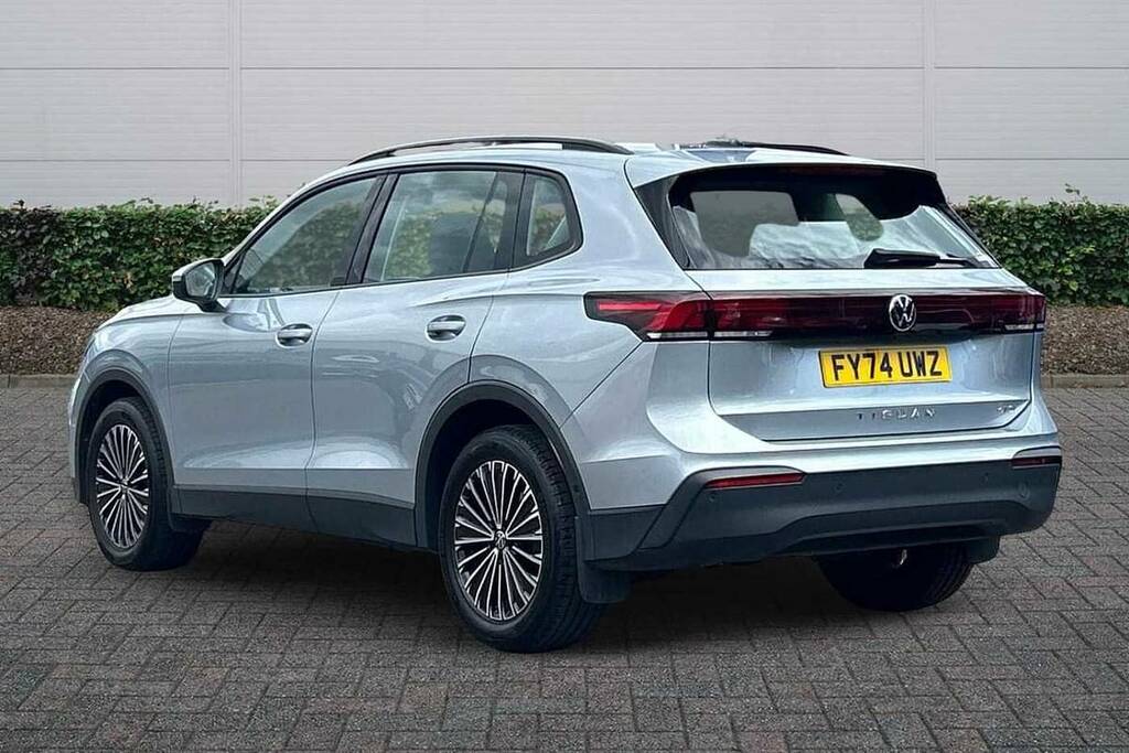 Volkswagen Tiguan 1.5 Etsi 150 Life Dsg FY74UWZ Silver #3