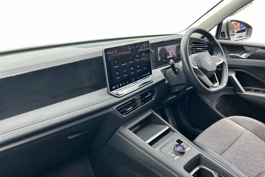 Volkswagen Tiguan 1.5 Etsi 150 Life Dsg FY74UWZ Silver #2