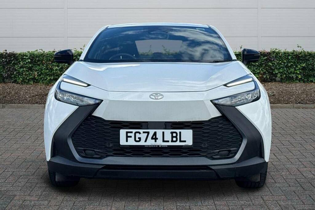 Toyota C-Hr 1.8 Hybrid Icon Cvt FG74LBL White #3