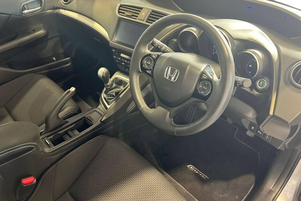 Honda Civic 1.4 I-vtec Se Plus Silver #4