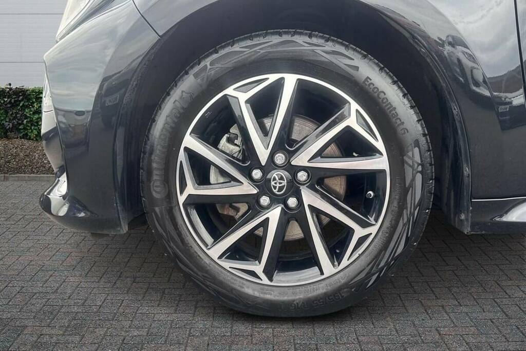 Toyota Yaris 1.5 Hybrid Design Cvt BD73YJX Black #6