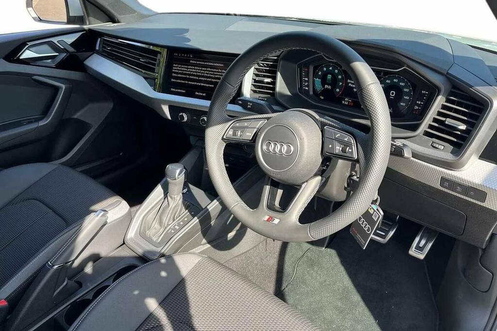 Audi A1 25 Tfsi S Line S Tronic BG26WRT Silver #6