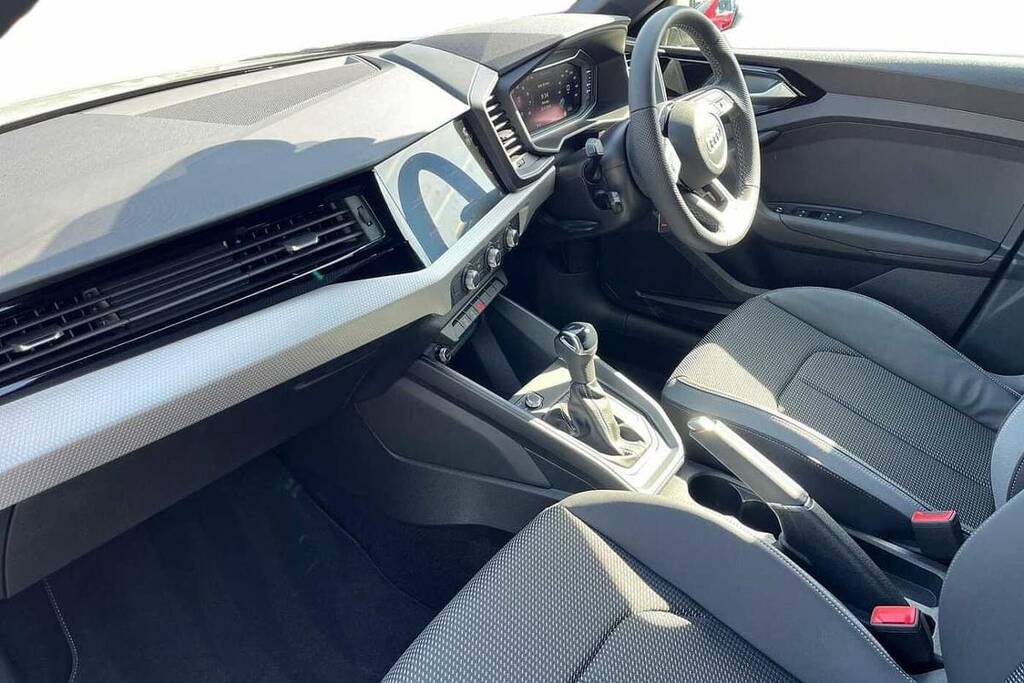 Audi A1 25 Tfsi S Line S Tronic BG26WRT Silver #2
