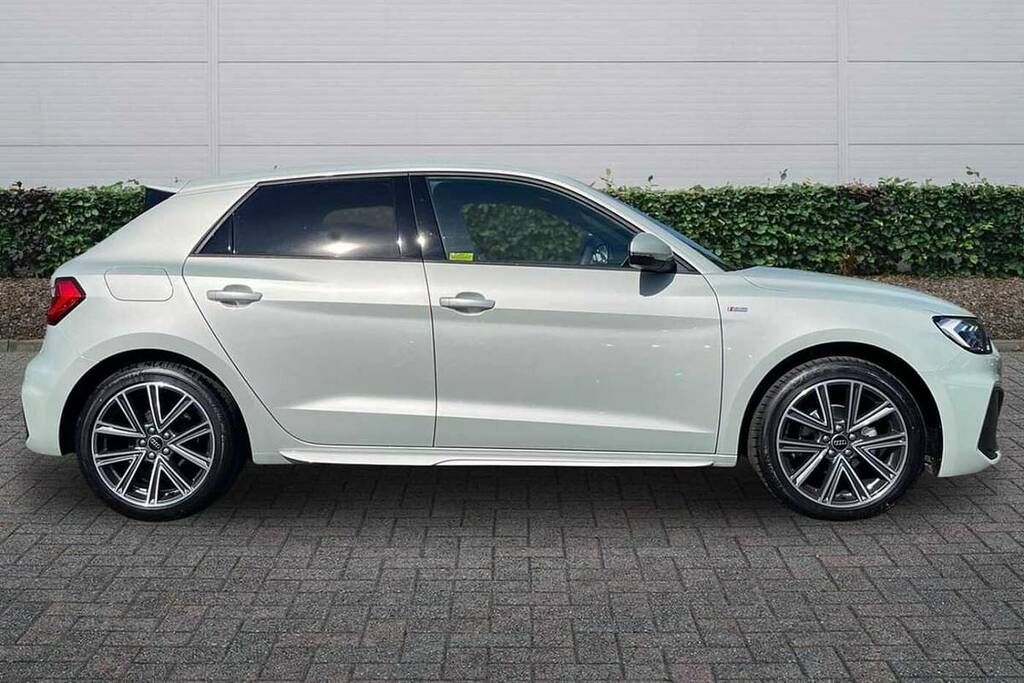 Audi A1 25 Tfsi S Line S Tronic BG26WRT Silver #4