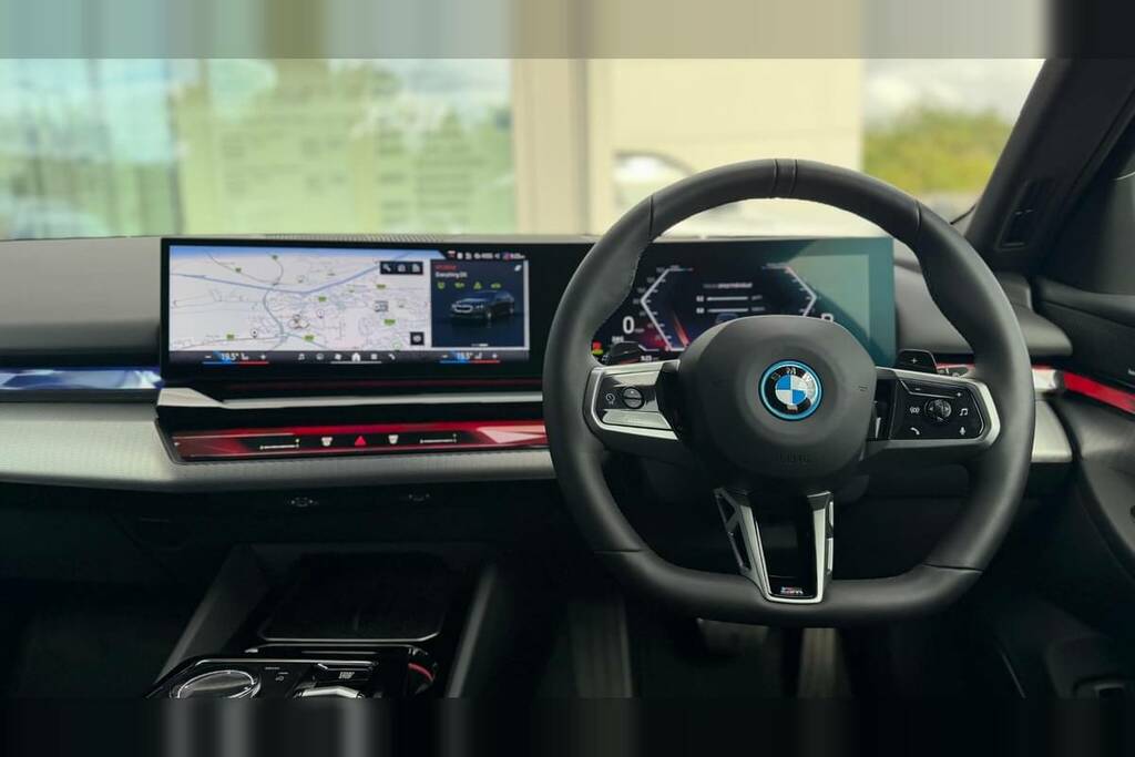 BMW 5 Series 530E M Sport Pro AO26SFE Grey #6