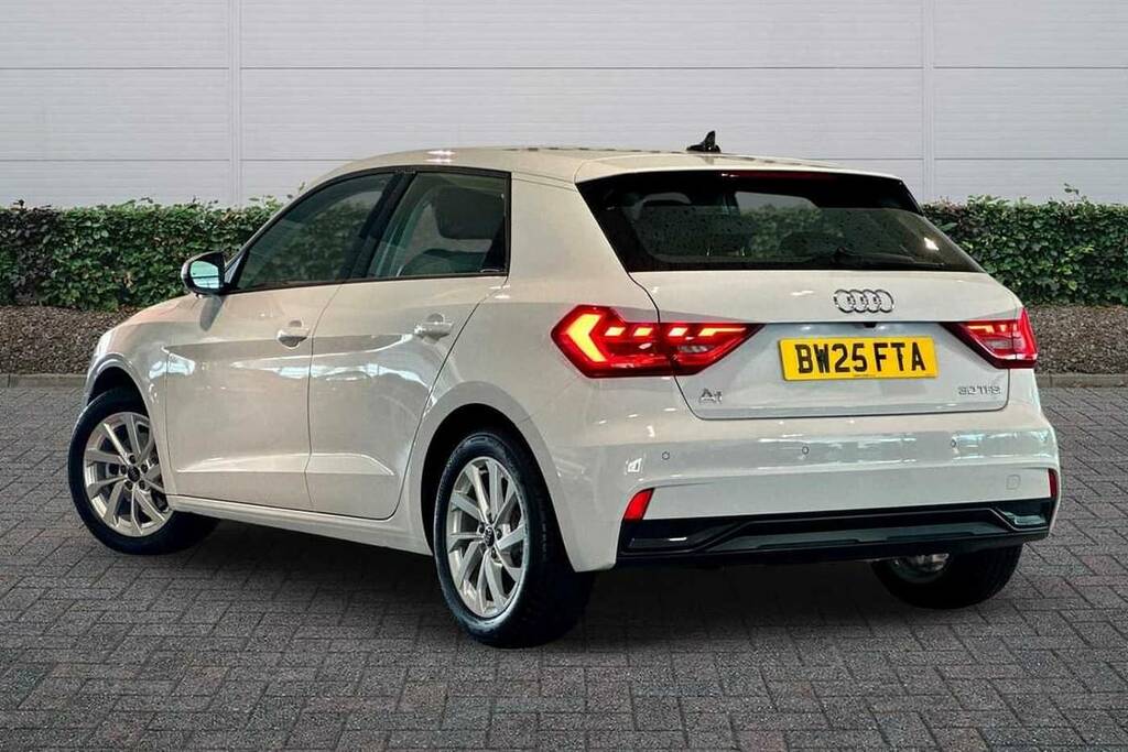 Audi A1 30 Tfsi Sport BW25FTA White #4