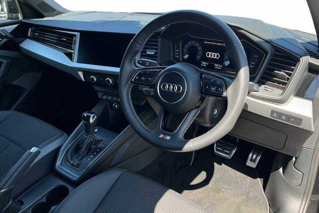 Audi A1 30 Tfsi S Line S Tronic BK74FET Black #6