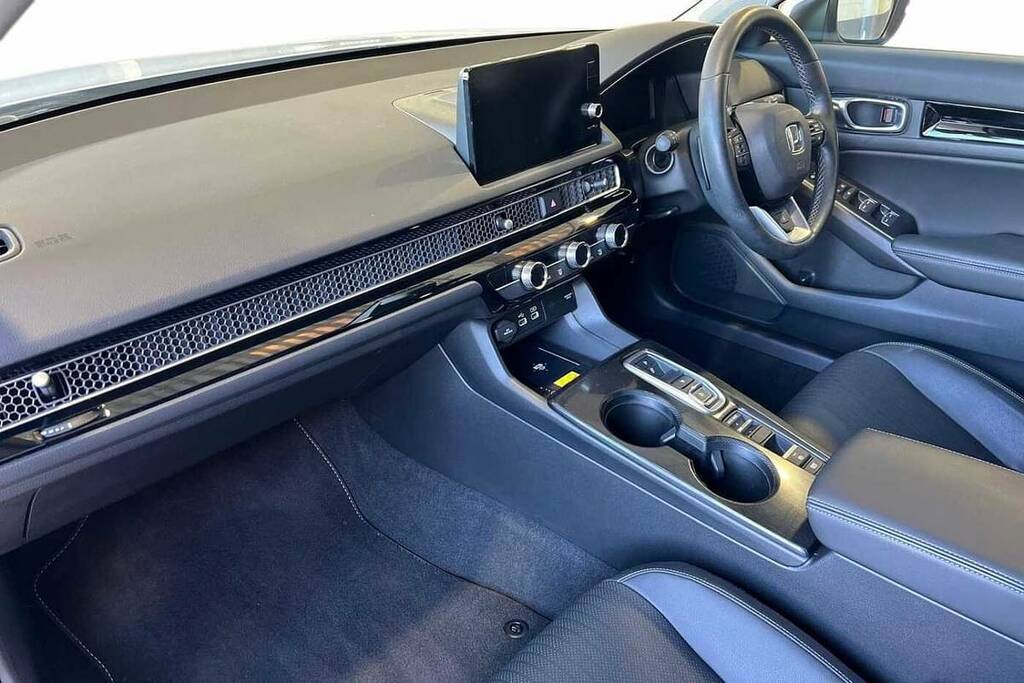 Honda Civic 2.0 Ehev Advance Cvt AF73KXU White #2