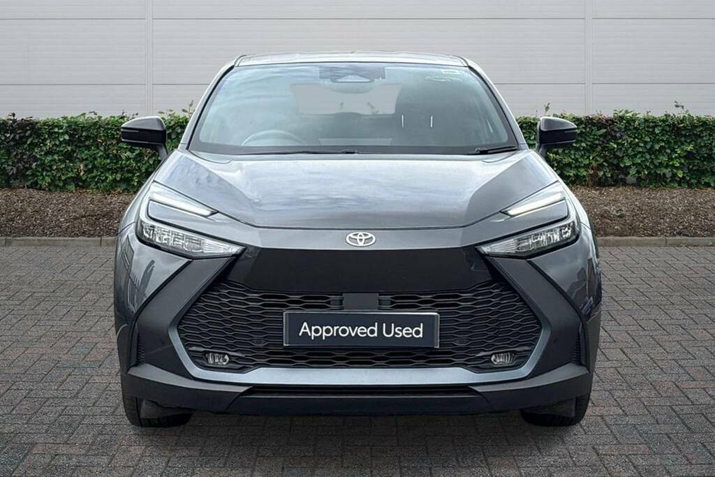 Toyota C-Hr 1.8 Hybrid Design Cvt Bi-tone GX74YYE Grey #2