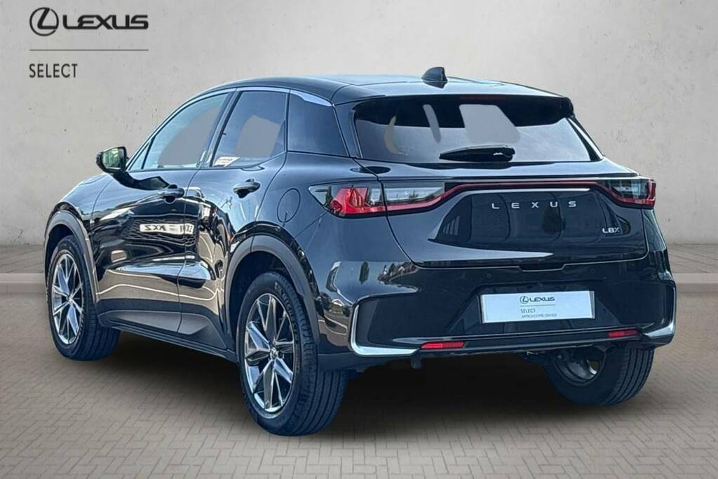 Lexus LBX 1.5 Premium Plus E-cvt WN25XYS Black #4