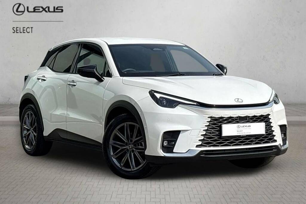 Lexus LBX 1.5 Takumi E-cvt White