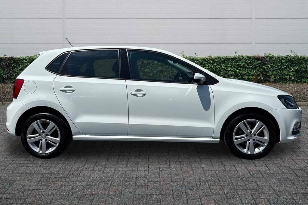 Volkswagen Polo 1.2 Tsi Match Edition GL17JHO White #4