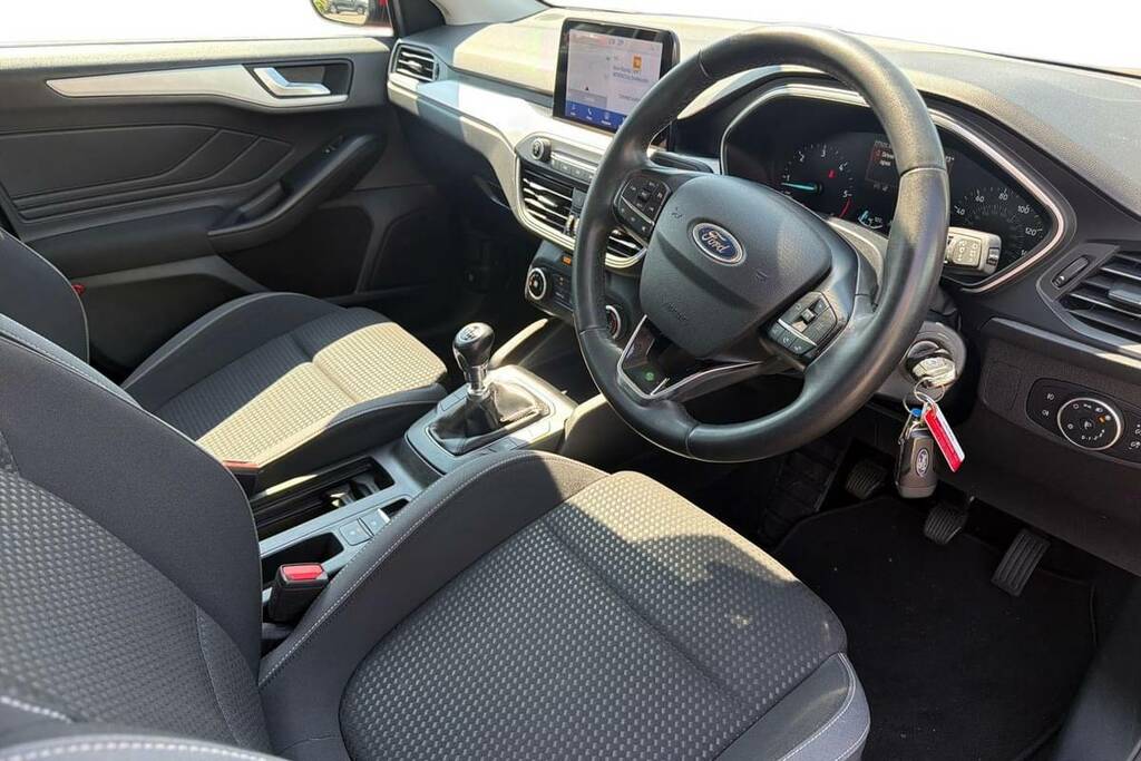 Ford Focus 1.5 Ecoblue 120 Zetec Edition CF21UTH Red #4