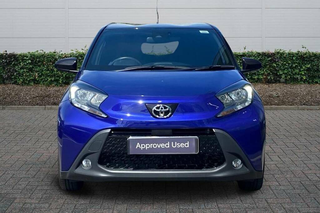 Toyota Aygo X 1.0 Vvt-i Edge Blue #3