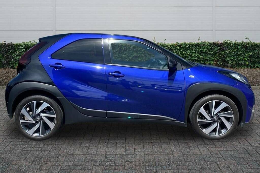 Toyota Aygo X 1.0 Vvt-i Edge Blue #5
