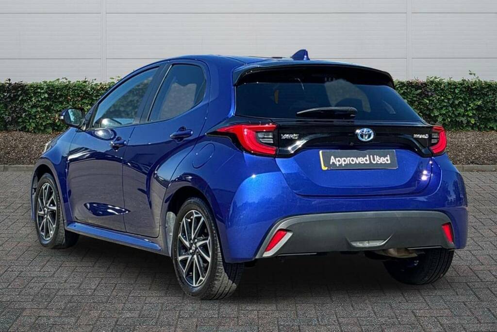 Toyota Yaris 1.5 Hybrid Design Cvt BK73YMH Blue #2