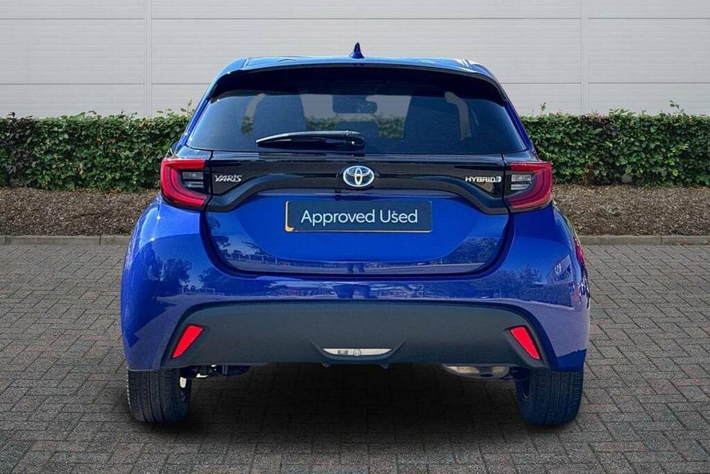 Toyota Yaris 1.5 Hybrid Design Cvt BK73YMH Blue #4