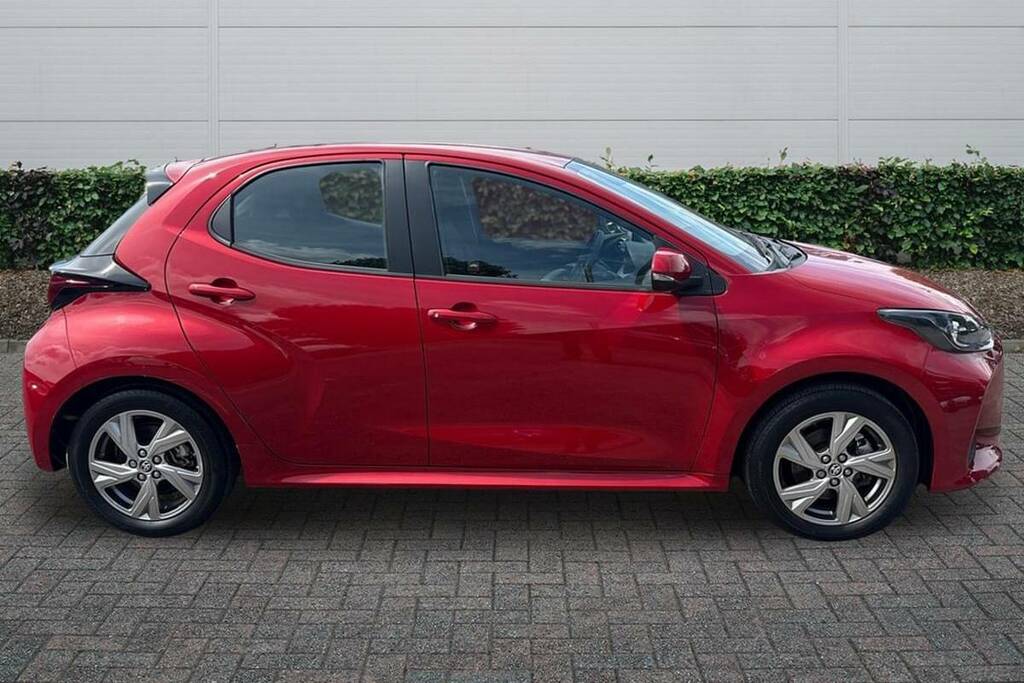 Toyota Yaris 1.5 Hybrid Icon Cvt WD74AKP Red #5