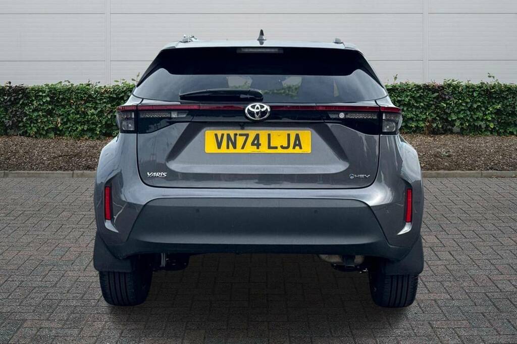Toyota Yaris Cross 1.5 Hybrid Excel Cvt VN74LJA Grey #4