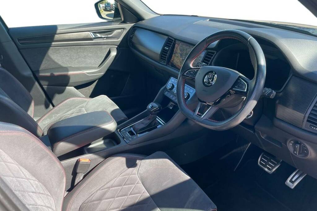 Skoda Kodiaq 2.0 Bitdi 239 Vrs 4X4 Dsg 7 Seat Grey #4
