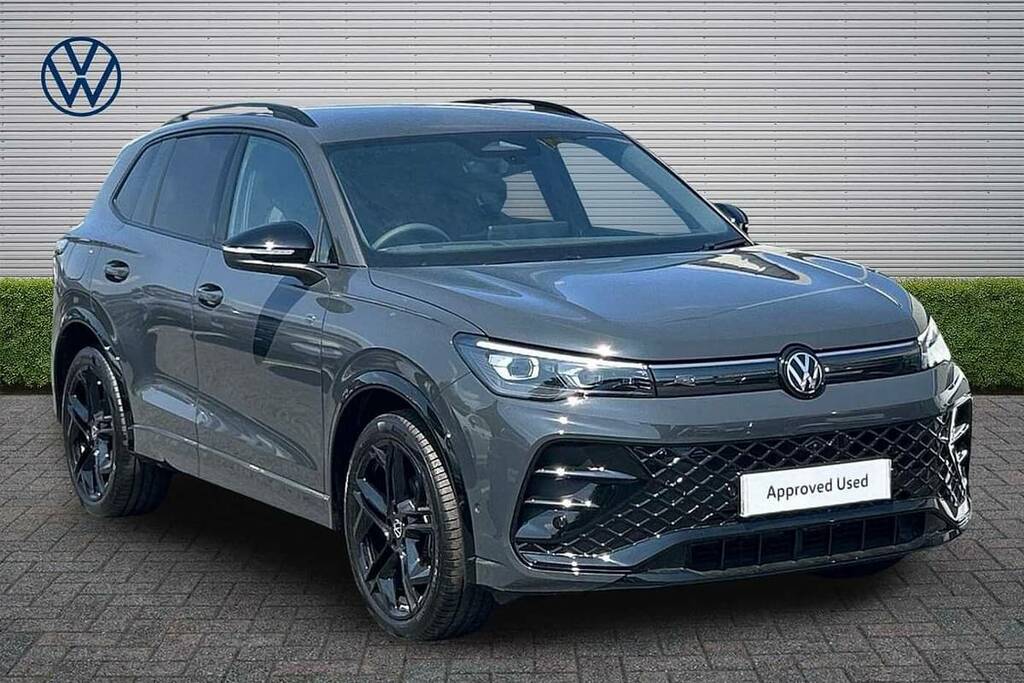 Volkswagen Tiguan 1.5 Etsi 150 Black Edition Dsg Grey