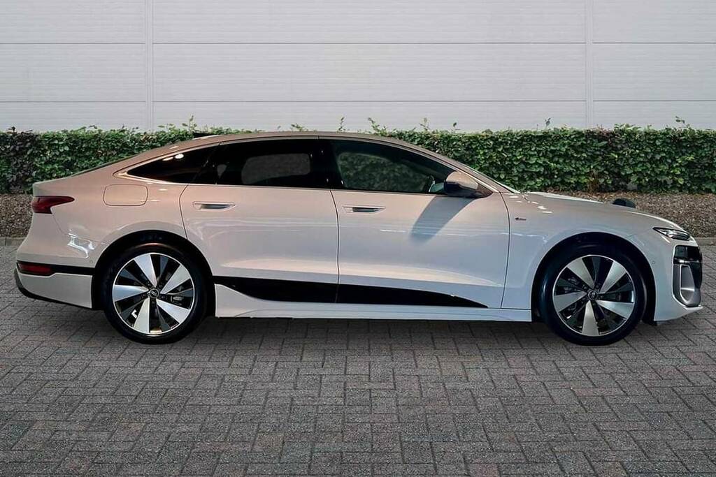 Audi A6 E-tron Sportback 210Kw 83Kwh S Line White #4