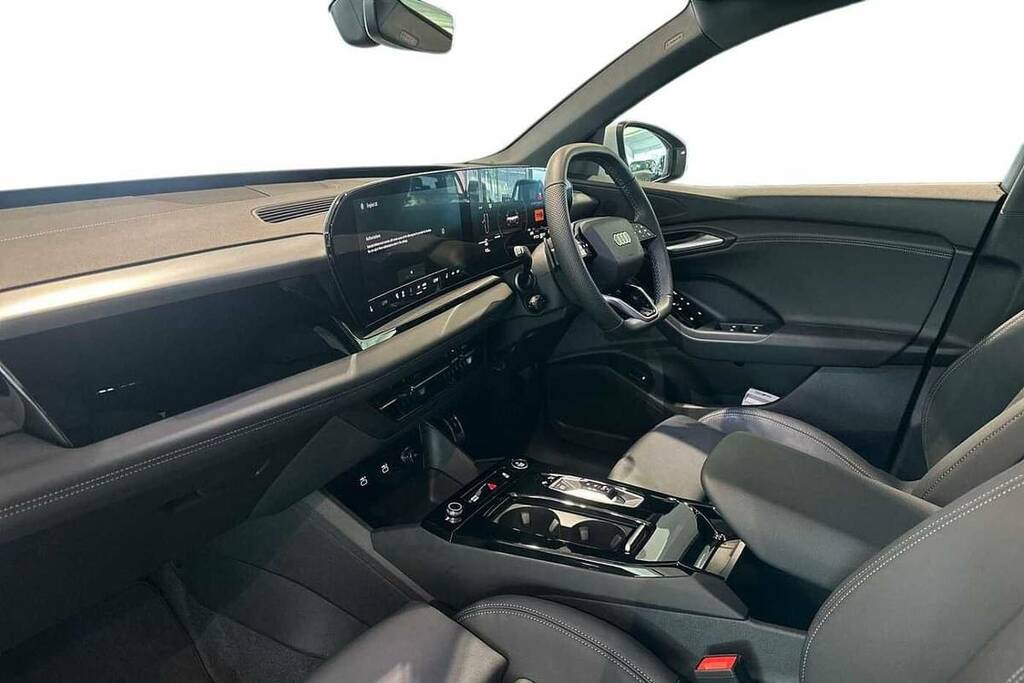 Audi Q6 E-Tron 185Kw 83Kwh Sport White #2