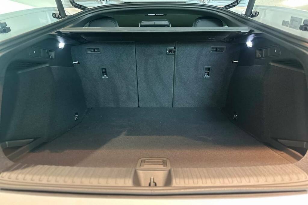 Audi Q6 E-Tron 185Kw 83Kwh Sport White #2