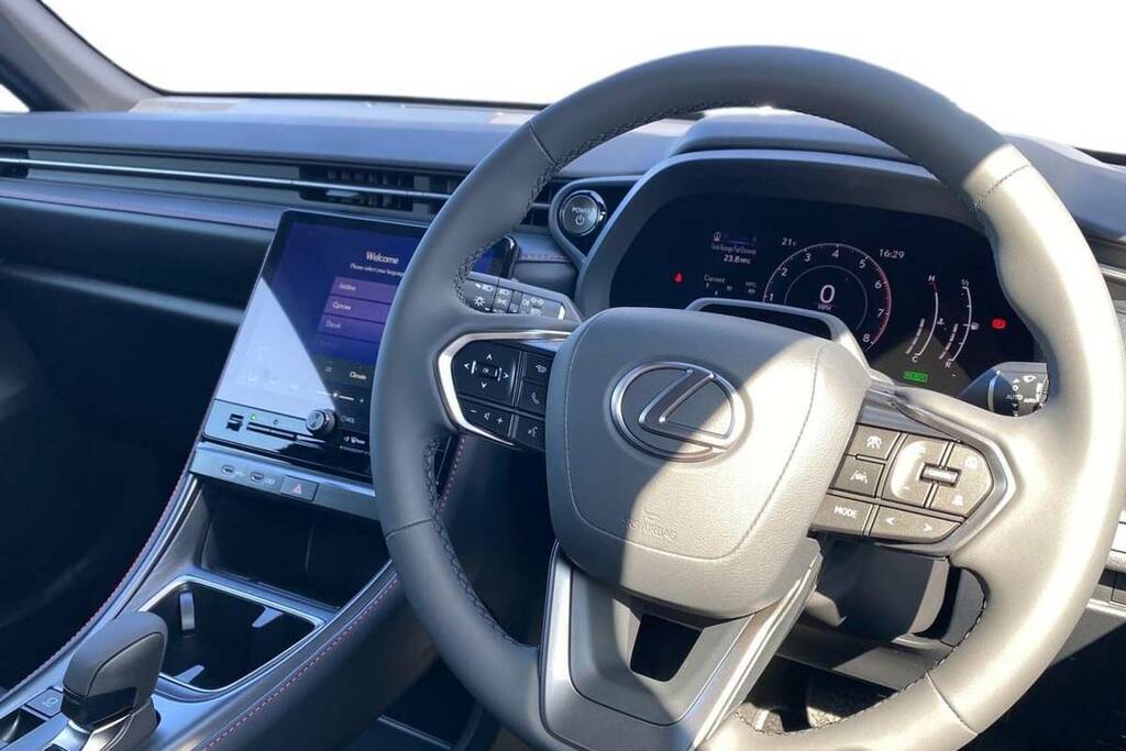 Lexus LBX 1.5 Premium E-cvt FY26UCH #5