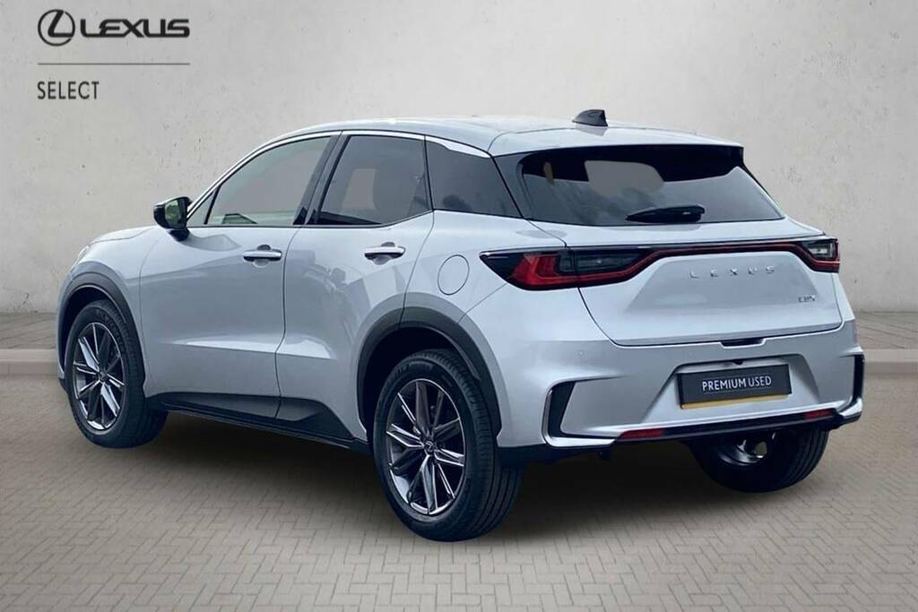 Lexus LBX 1.5 Premium Plus E-cvt FV26SXA  #2