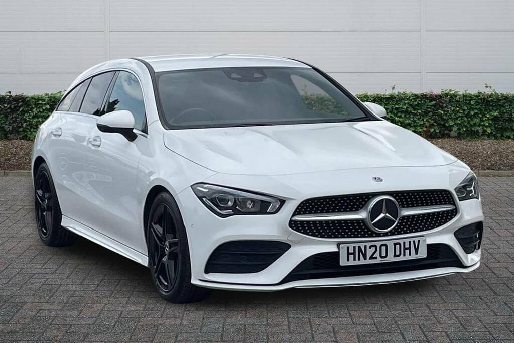 Mercedes-Benz CLA Class 200 Amg Line Premium Tip White