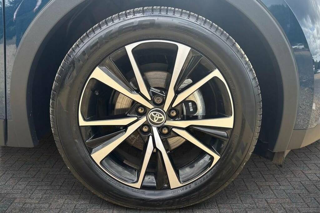 Toyota C-Hr 1.8 Hybrid Design Cvt FL75RYP #6
