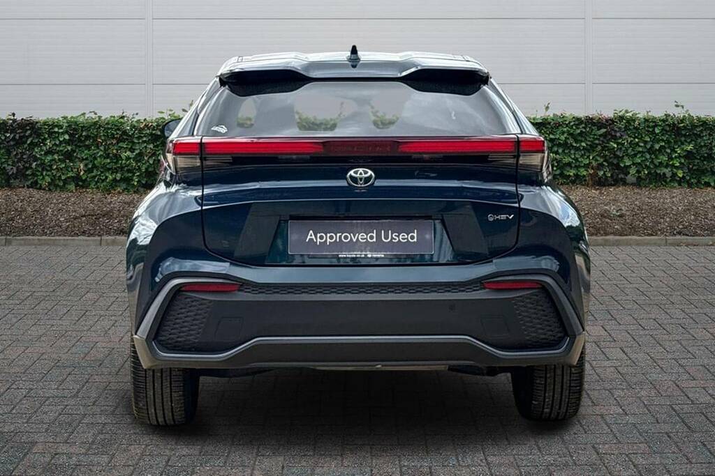 Toyota C-Hr 1.8 Hybrid Design Cvt FL75RYP #4