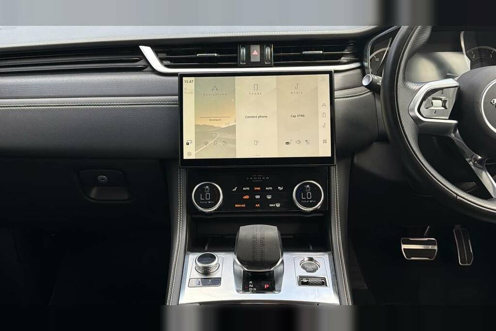 Jaguar F-Pace 2.0 D200 R-dynamic Hse Awd BA72HUH Red #6