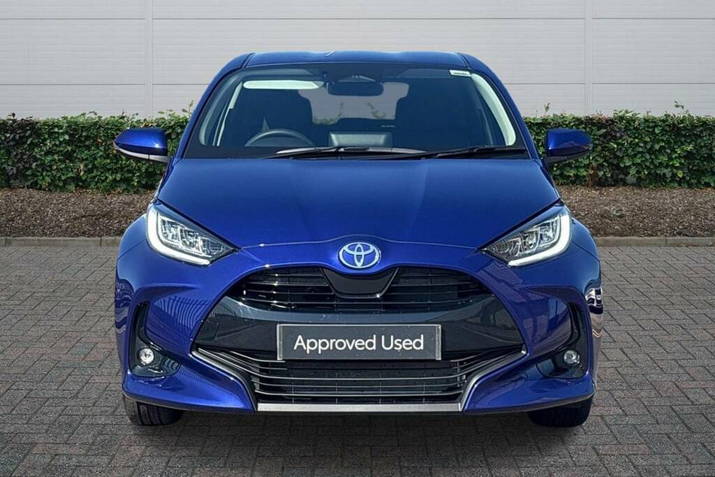 Toyota Yaris 1.5 Hybrid Design Cvt Blue