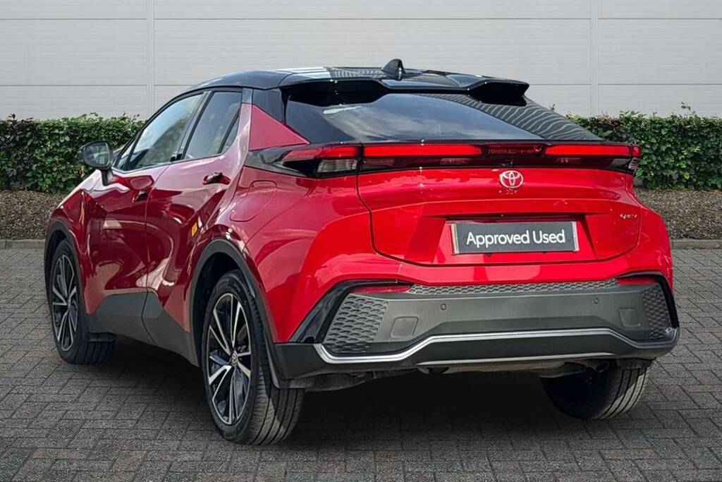 Toyota C-Hr 1.8 Hybrid Excel Cvt Red