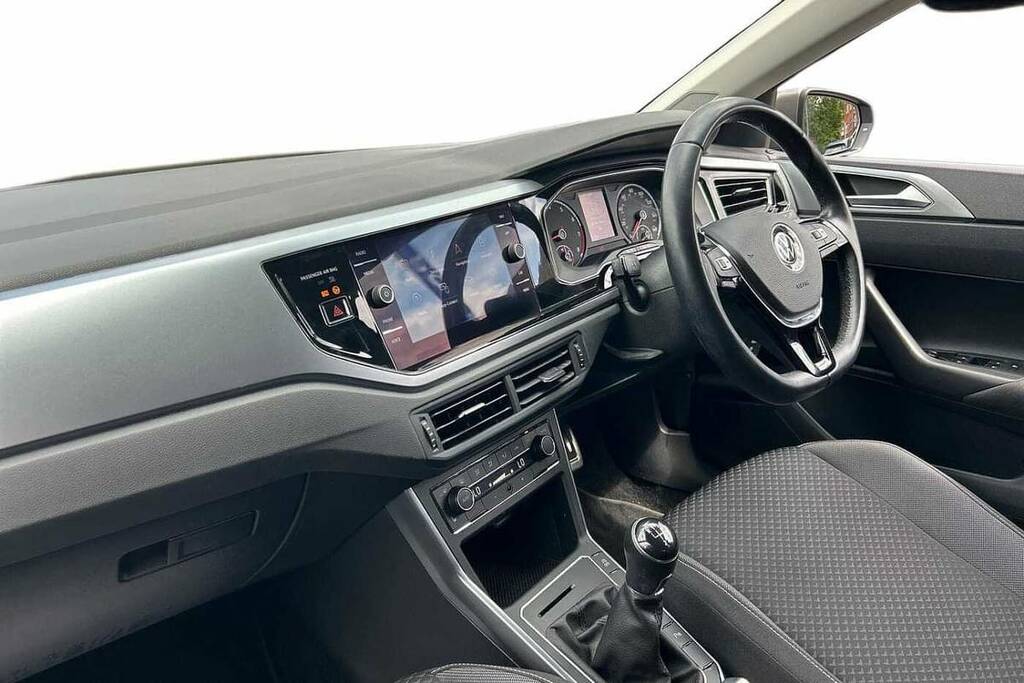 Volkswagen Polo 1.0 Tsi 95 Active VK71MYV Grey #2