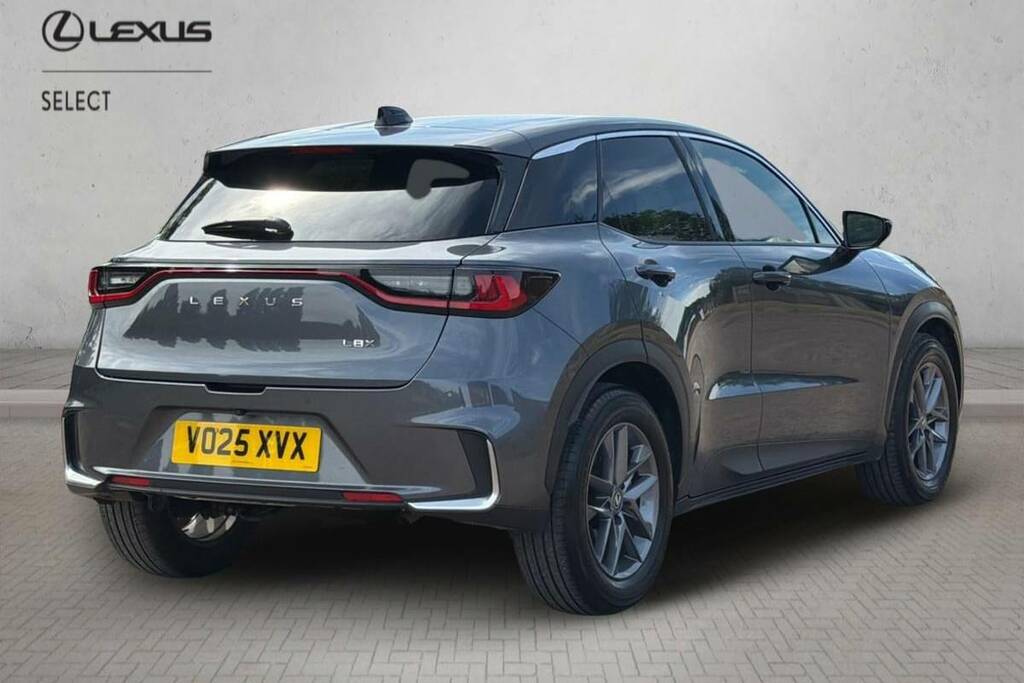 Lexus LBX 1.5 Premium E-cvt VO25XVX Grey #2