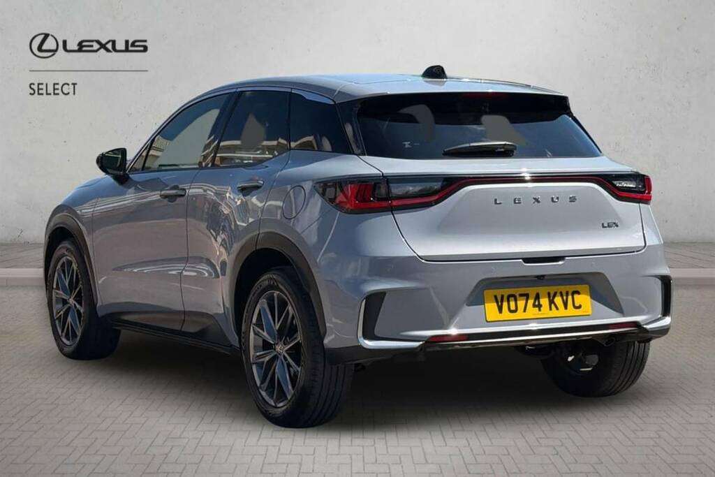Lexus LBX 1.5 Premium Plus E-cvt VO74KVC Grey #4