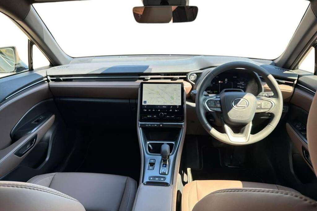 Lexus LBX 1.5 Premium Plus E-cvt VO74KVC Grey #6