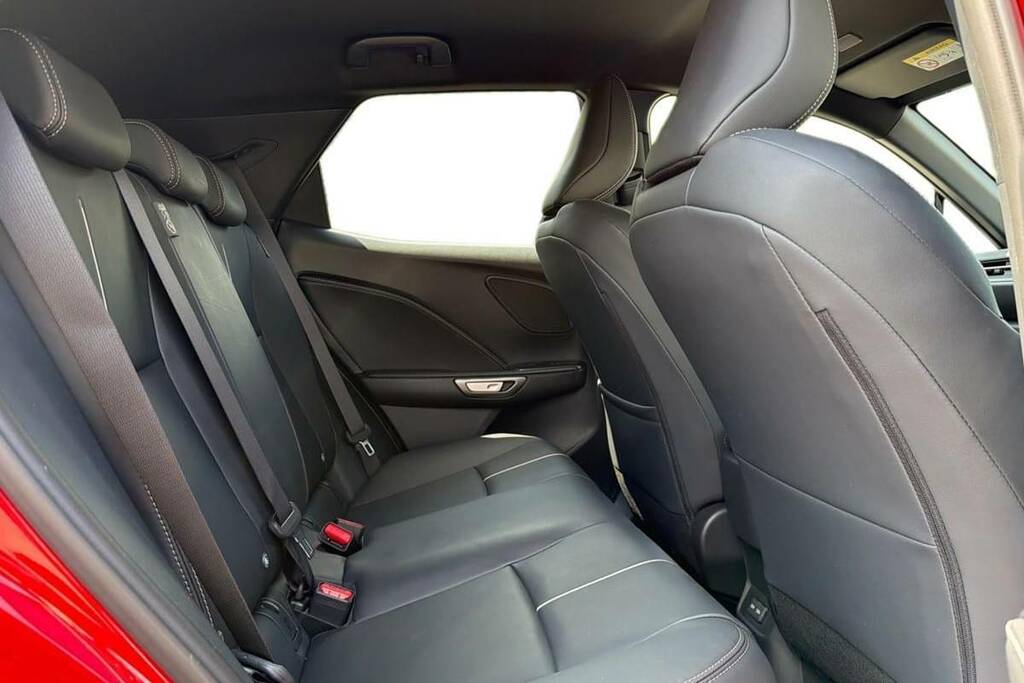 Lexus LBX 1.5 Takumi E-cvt BP24RNJ Red #6