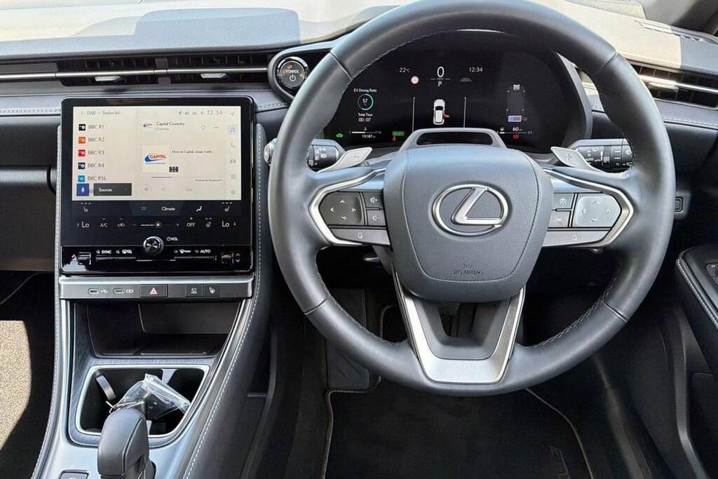 Lexus LBX 1.5 Takumi E-cvt BP24RNJ Red #5