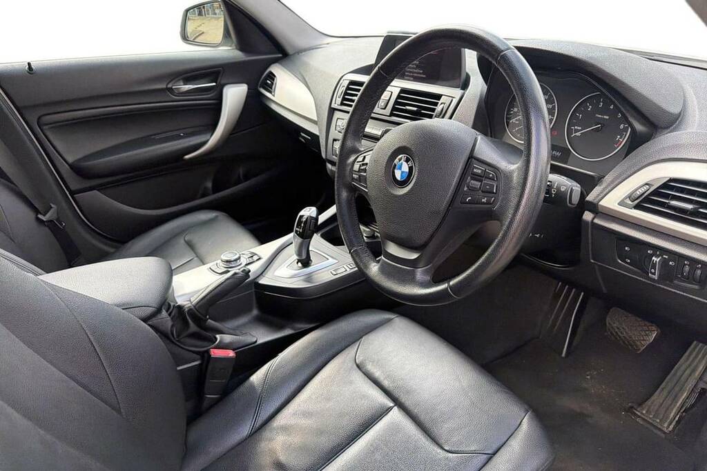 BMW 1 Series 116I Se Step White #3