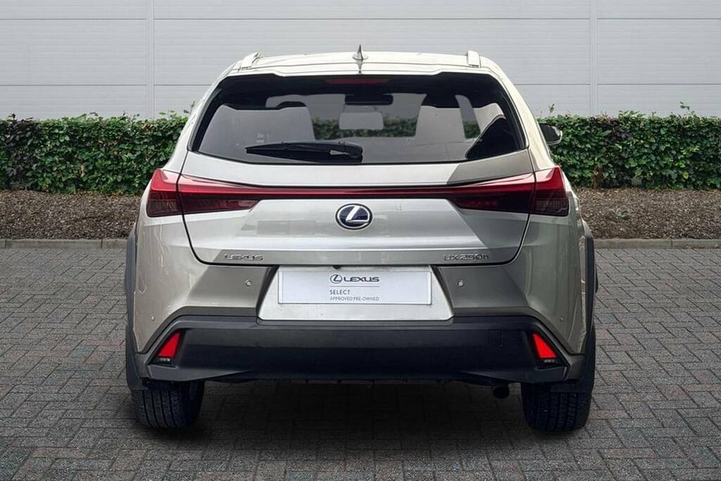 Lexus UX 250H 2.0 Takumi Cvt Silver #4