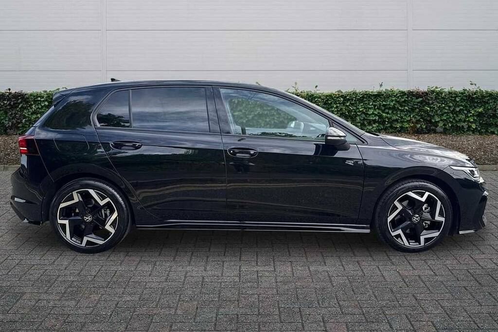 Volkswagen Golf 1.5 Tsi 150 R-line KM75AOV Black #4