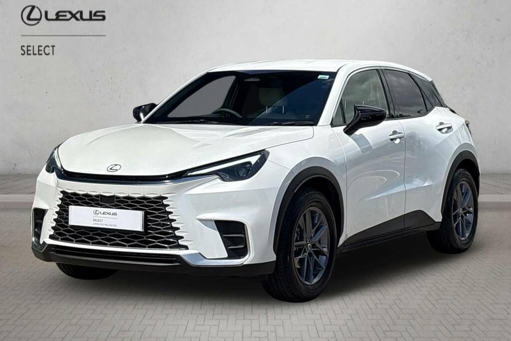 Lexus LBX 1.5 Premium E-cvt White #3