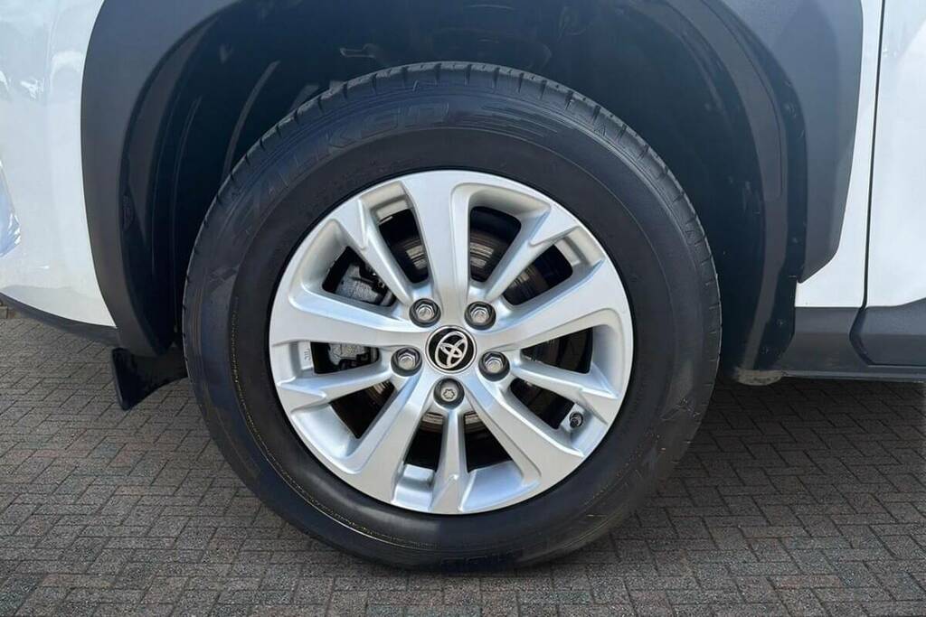Toyota Yaris Cross Excel Grey #6