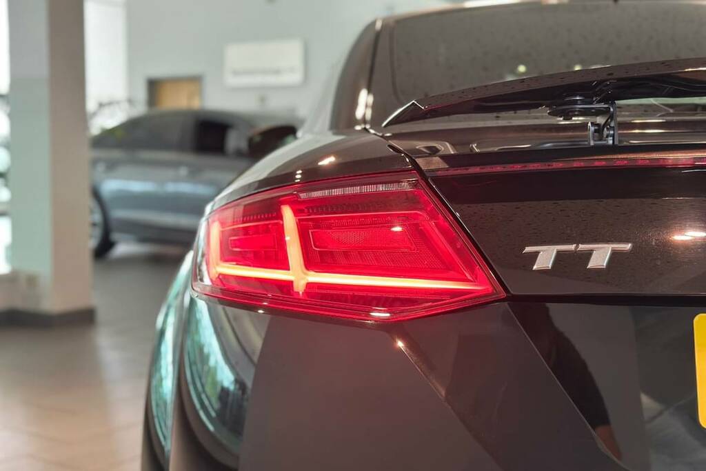 Audi TT Coupe 2.0 Tfsi Black Edition S Tronic Quattro Euro Grey #19