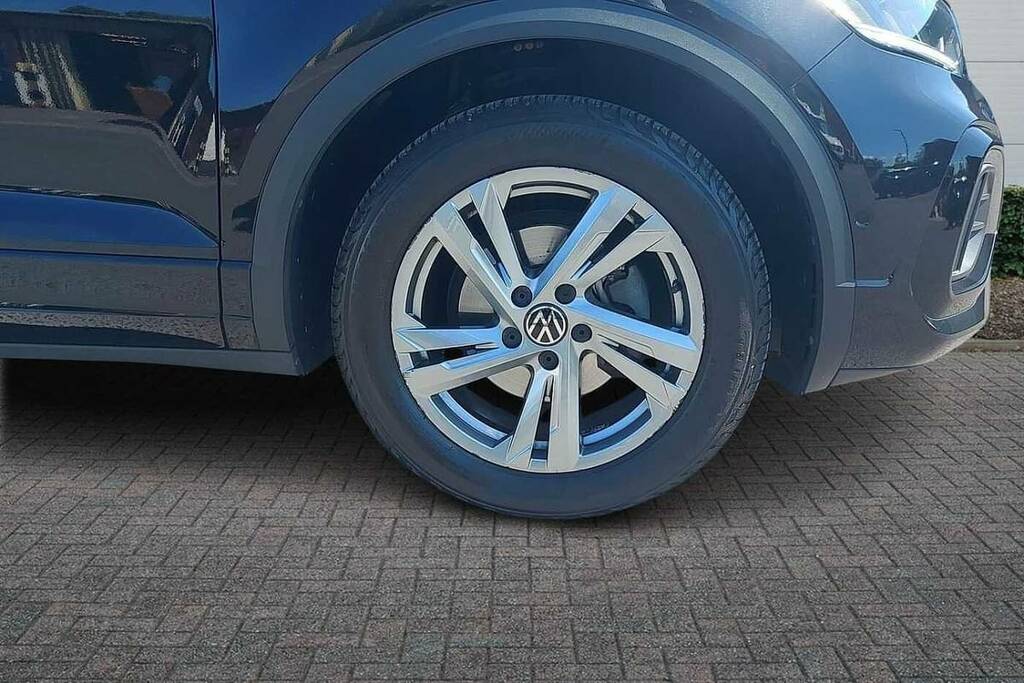 Volkswagen T-Roc 1.5 Tsi R-line Dsg BF22GJV Black #5